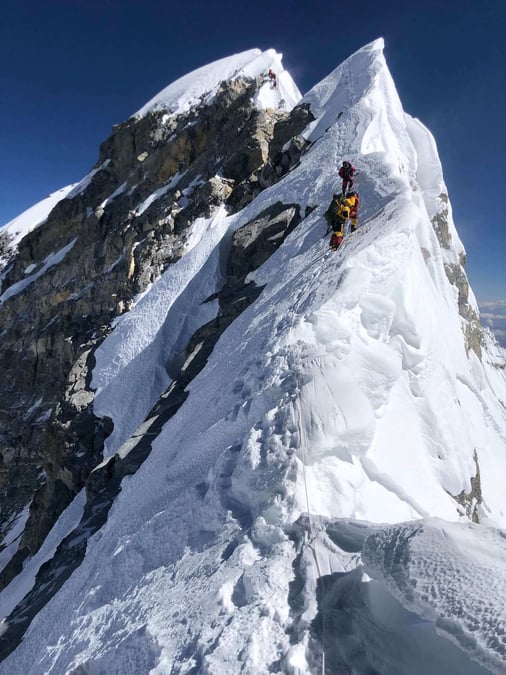 Nepal, China re-measure height of Mt Everest