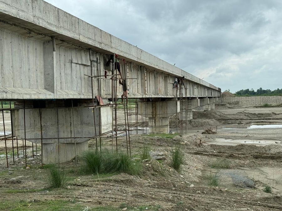 Photos: EAST WEST RAILWAY PROJECT OFFICE