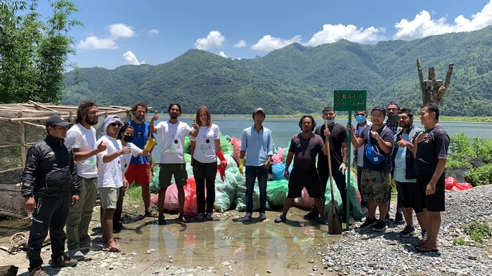 Stranded visitors want to stay on in Nepal