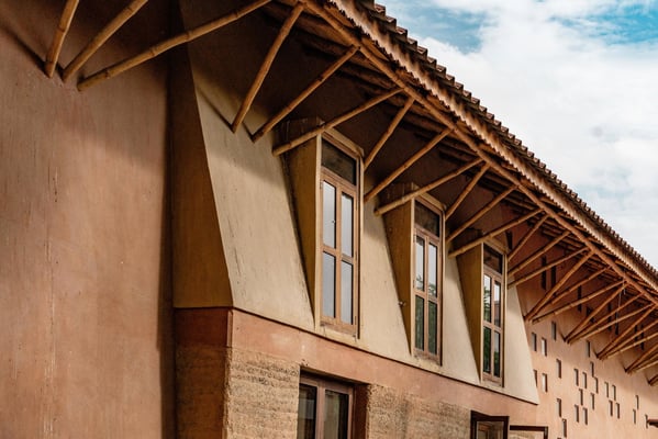 Foundations for sustainable buildings in Nepal