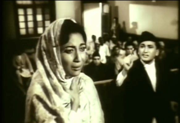 How the judiciary is depicted in Nepali movies