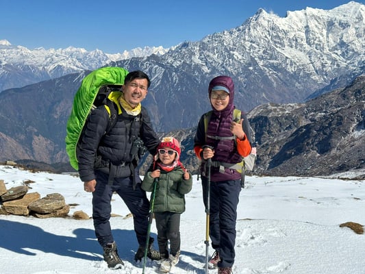 Sherli goes trekking