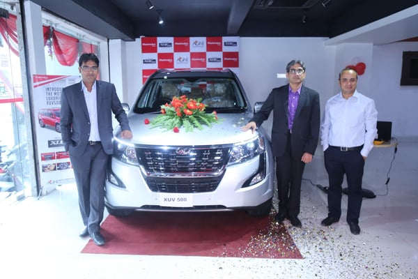 Mahindra launches Plush New XUV500 in Nepal