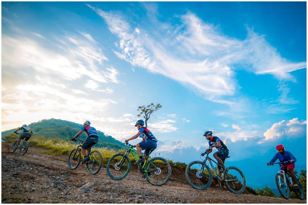 Bicycling in Waling