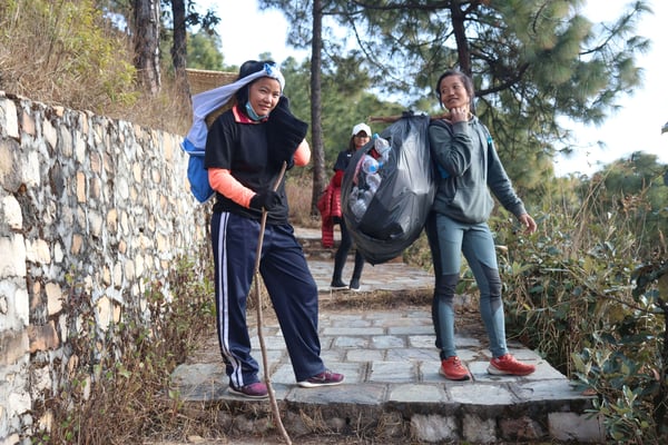 Nepali ultra-marathoner’s anti-litter drive