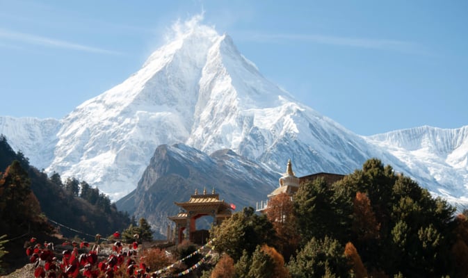 Nepal allows ‘royal’ Himalayan expedition