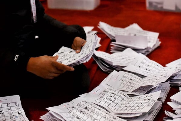 Nepal poll results signal upset