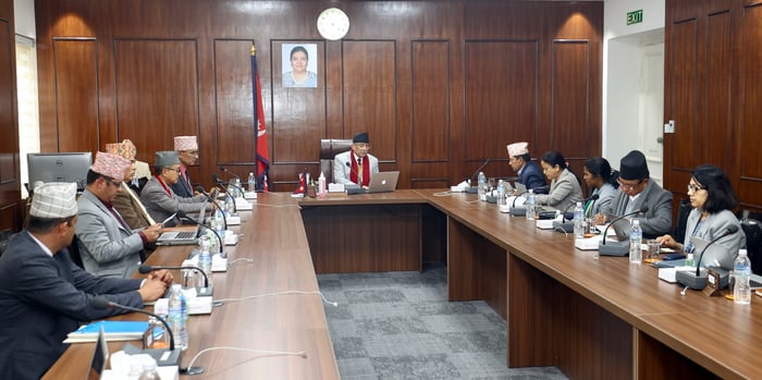 An unceremonious President